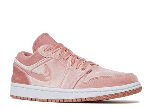 AIR JORDAN 1 LOW SE PINK VELVET