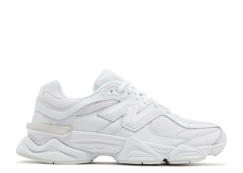 NEW BALANCE 9060 TRIPLE WHITE