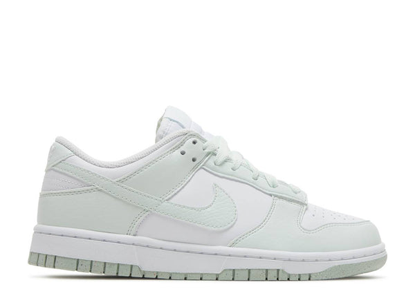 WMNS DUNK LOW NEXT NATURE WHITE MINT