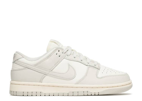 WMNS DUNK LOW LIGHT BONE