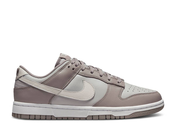 WMNS DUNK LOW MOON FOSSIL