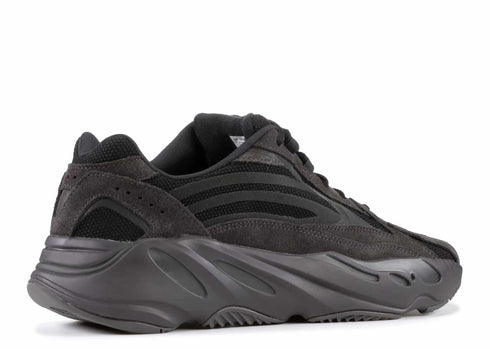 YEEZY BOOST 700 V2 VANTA