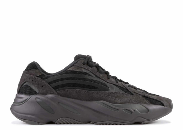 YEEZY BOOST 700 V2 VANTA