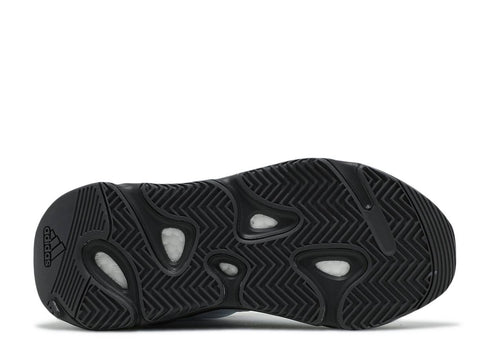 YEEZY BOOST 700 MNVN BLUE TINT