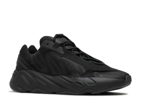 YEEZY BOOST 700 MNVN TRIPLE BLACK