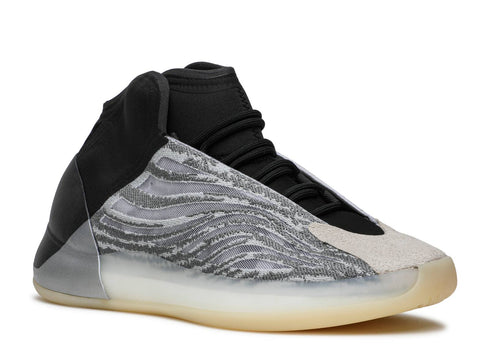 YEEZY QUANTUM